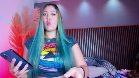 Anny  online show from December 19, 2025, 1:23 am