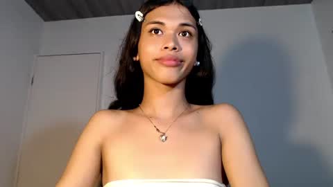 anok_yaii online show from November 12, 2025, 2:39 pm