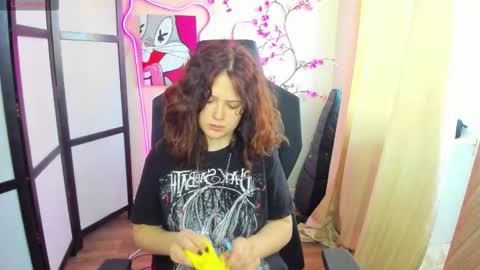 Anora online show from November 16, 2025, 8:31 am