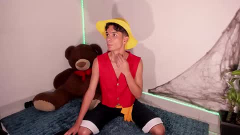 Jordan Mateo online show from October 31, 2025, 11:50 pm