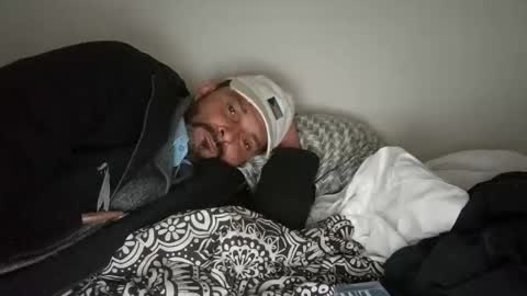 Snapshot of ansreramso chatting on November 20, 2025, 6:40 pm Lower chakra online show from November 20, 2025, 6:40 pm