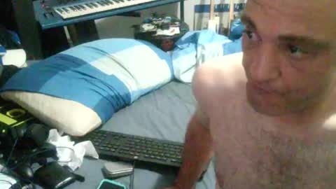 Snapshot of anssyboy696 chatting on January 19, 2025, 2:06 pm anssyboy696 online show from January 19, 2025, 2:06 pm