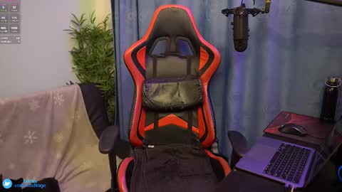 Anthony Buitrago Independent model online show from February 18, 2025, 12:37 am