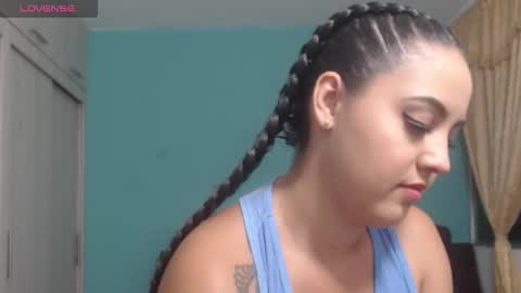 Snapshot of anthonela_queen chatting on January 18, 2026, 1:31 am Anthonela Queen online show from January 18, 2026, 1:31 am