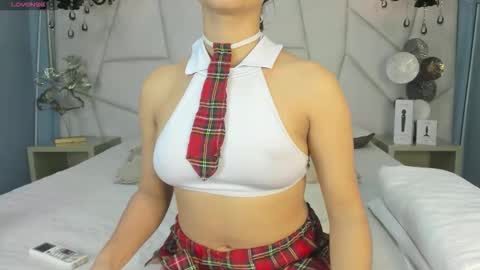 Snapshot of anthoneladuque chatting on February 1, 2026, 11:53 am anthonelaDuque online show from February 1, 2026, 11:53 am