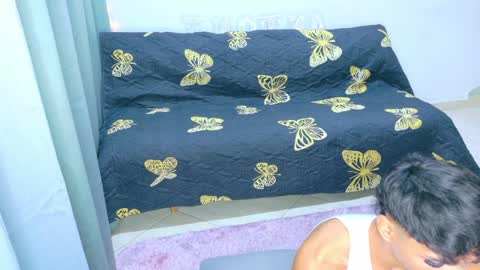 anthoni_lopez online show from April 6, 2026, 7:20 am