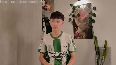 TONY NEW ACCOUNT online show from September 14, 2025, 11:48 pm