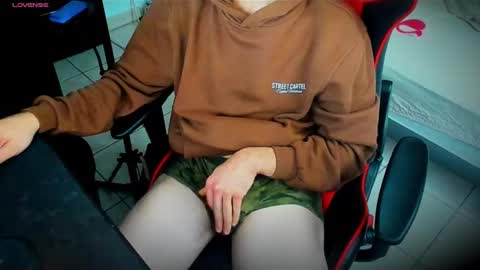 Anthony online show from October 27, 2025, 11:14 am