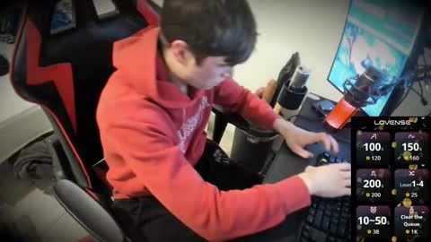 Snapshot of anthonyloveseks chatting on December 1, 2025, 4:01 pm Anthony online show from December 1, 2025, 4:01 pm