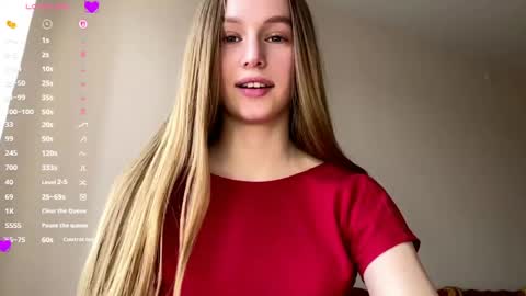 Snapshot of antionettepulgarin chatting on April 27, 2026, 3:32 pm Viktoria online show from April 27, 2026, 3:32 pm