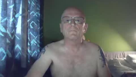 antmatt2025 online show from May 27, 2026, 4:20 am