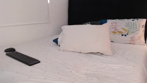 Snapshot of antonela69fox chatting on December 8, 2024, 8:25 pm antonela69fox online show from December 8, 2024, 8:25 pm