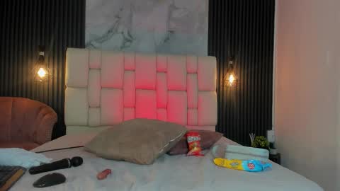 Snapshot of antonelasc chatting on February 24, 2026, 8:18 pm Antonella online show from February 24, 2026, 8:18 pm