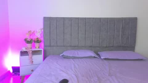 antonella online show from October 6, 2025, 9:12 pm