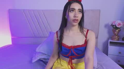 antonella online show from October 31, 2025, 11:17 pm