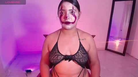 Antonella online show from October 31, 2025, 9:05 pm