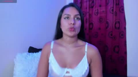 Snapshot of antonella_rod chatting on December 4, 2024, 10:51 pm antonella_rod online show from December 4, 2024, 10:51 pm