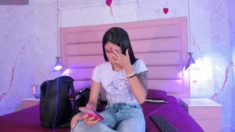 Antonella Rossi online show from March 4, 2025, 1:55 am