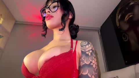 Snapshot of antonella_silva chatting on May 2, 2026, 1:54 am Anto online show from May 2, 2026, 1:54 am