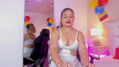 Antonella  online show from June 22, 2026, 12:46 pm