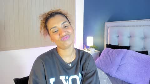 Snapshot of antonellaparker chatting on December 10, 2024, 12:17 am Sarah online show from December 10, 2024, 12:17 am