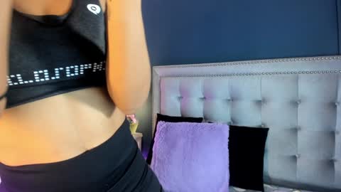 Snapshot of antonellaparker chatting on January 10, 2025, 12:26 pm Sarah online show from January 10, 2025, 12:26 pm