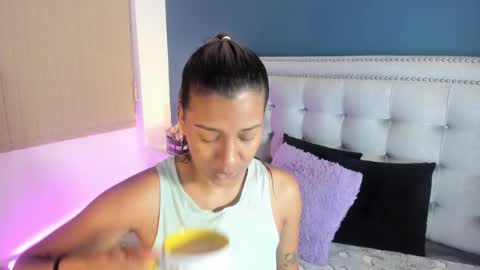 Snapshot of antonellaparker chatting on February 22, 2025, 12:19 pm Sarah online show from February 22, 2025, 12:19 pm