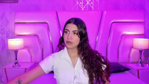 Snapshot of antonellapowell chatting on October 28, 2025, 4:27 am   online show from October 28, 2025, 4:27 am