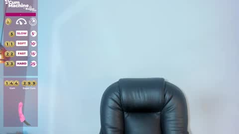 A N T O N E L L E  online show from January 16, 2025, 2:19 pm