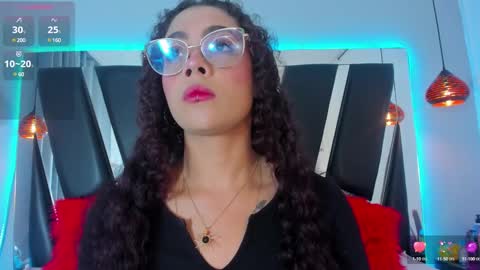 A N T O N E L L E  online show from January 25, 2025, 11:34 am