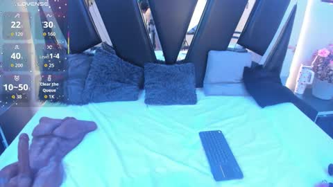 A N T O N E L L E  online show from November 26, 2025, 11:22 am