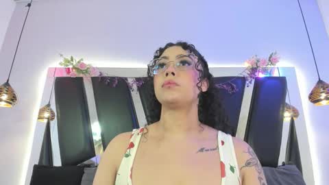 A N T O N E L L E  online show from January 13, 2026, 11:37 am