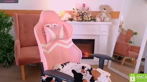 antonia_ferrero online show from December 15, 2025, 7:34 am