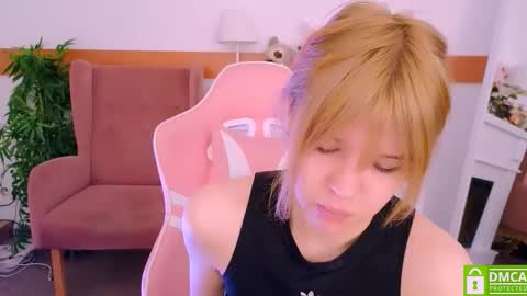 antonia_ferrero online show from February 3, 2026, 6:51 am