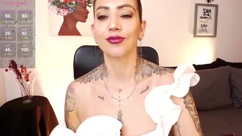 Snapshot of antoniavillamizar chatting on February 17, 2025, 10:18 am Anto online show from February 17, 2025, 10:18 am