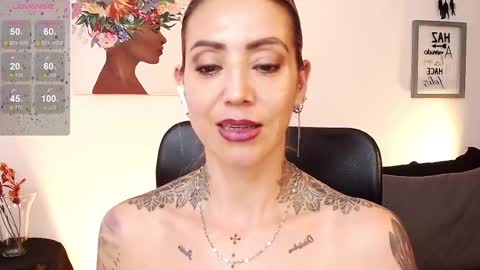 Snapshot of antoniavillamizar chatting on February 17, 2025, 4:26 pm Anto online show from February 17, 2025, 4:26 pm