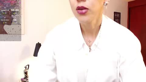 Snapshot of antoniavillamizar chatting on March 1, 2025, 1:07 pm Anto online show from March 1, 2025, 1:07 pm