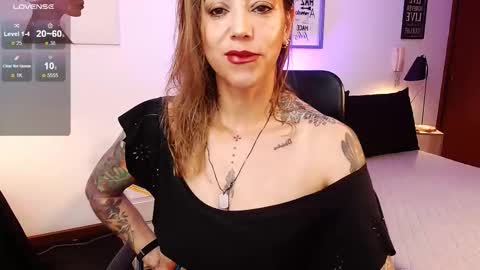 Snapshot of antoniavillamizar chatting on September 22, 2025, 10:28 am Anto online show from September 22, 2025, 10:28 am