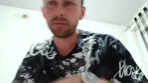 antonioanastasov27 online show from August 6, 2026, 2:35 am