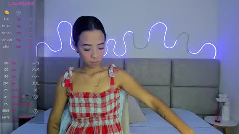 Snapshot of antoonellaa chatting on October 28, 2025, 12:09 pm antoonellaa online show from October 28, 2025, 12:09 pm