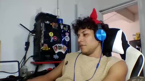 Snapshot of anuardhm chatting on November 5, 2025, 12:16 pm AnuarDHM online show from November 5, 2025, 12:16 pm