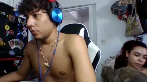 Snapshot of anuardhm chatting on November 7, 2025, 2:50 pm AnuarDHM online show from November 7, 2025, 2:50 pm