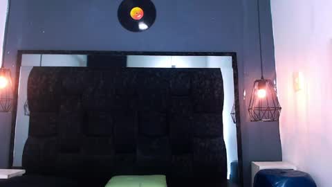 anxiuos miller online show from May 26, 2026, 1:23 am