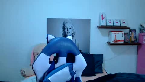 Anyela online show from August 5, 2026, 2:03 am