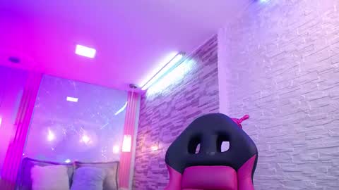 Anyela  online show from January 13, 2025, 5:33 pm