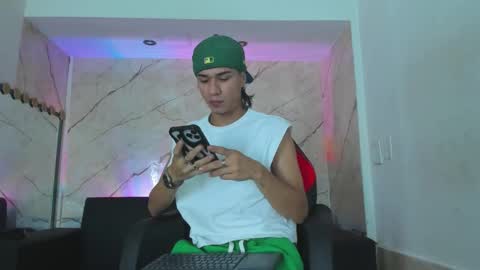 anyelo_sexyhot online show from October 2, 2025, 12:12 pm