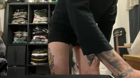 cowboy online show from December 19, 2025, 7:48 am