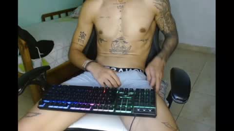 aphal_hot23 online show from March 7, 2025, 1:07 pm