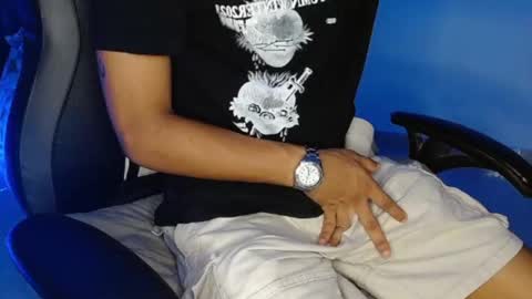 aphal_hot23 online show from October 9, 2025, 11:30 am