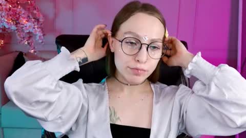 APHEX QUEEN online show from January 13, 2025, 7:10 pm